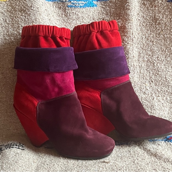 Y2K Marc by Marc Jacobs colorblock boots *FOR SALE* - Picture 4 of 4